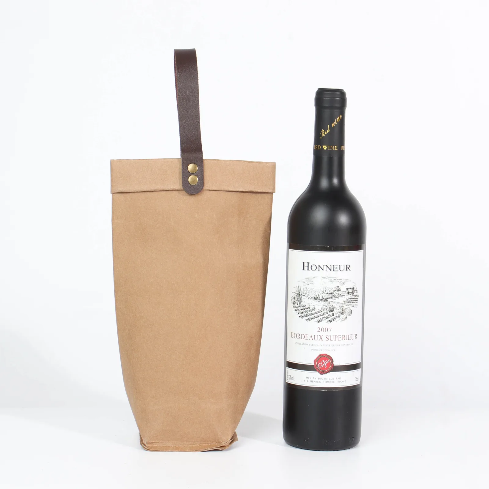 Washable Kraft Paper Wine Bag with Leather Handle 4